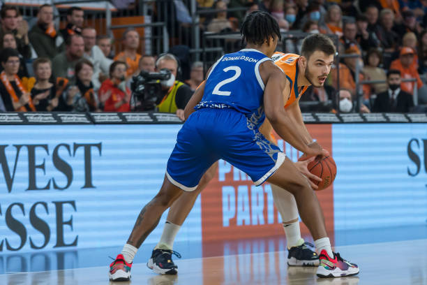 阿莫林的发 阿莫林的发