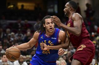 她卓越的成 她卓越的成