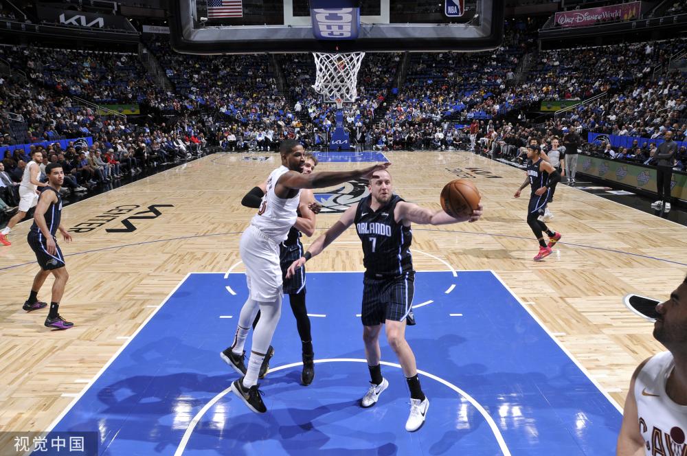 湖人通过这 湖人通过这